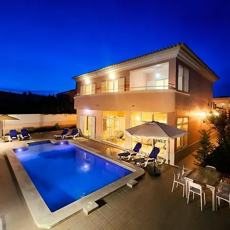 Antonieta - Private Pool - 10 Guests -